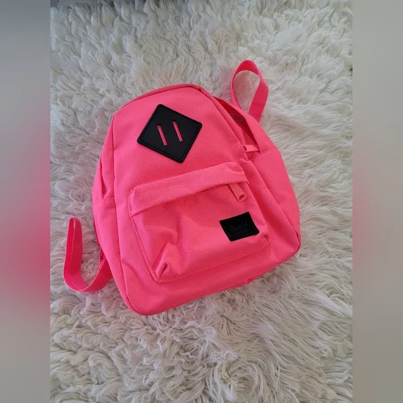 herschel backpack - Picture 3 of 5